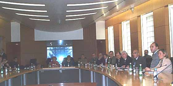 Table ronde du 11 mars 2002 au ministère délégué aux personnes handicapées, rue Bracion à Paris