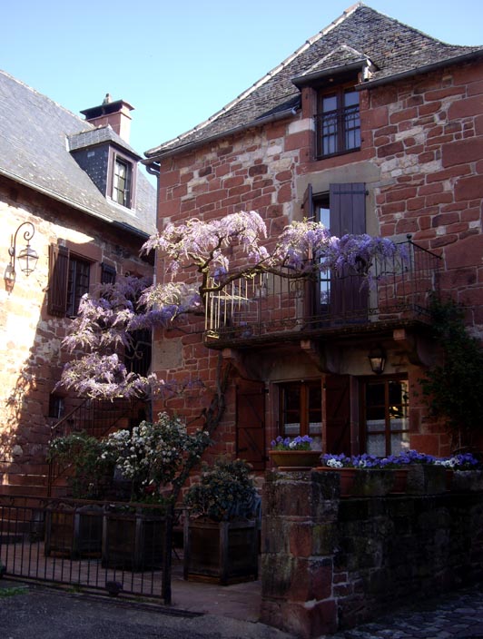 Collonges-la-Rouge