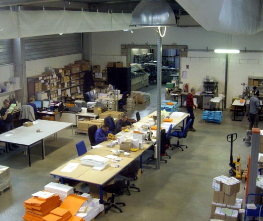 Atelier de façonnage d'imprimerie de l'entreprise adaptée DSI