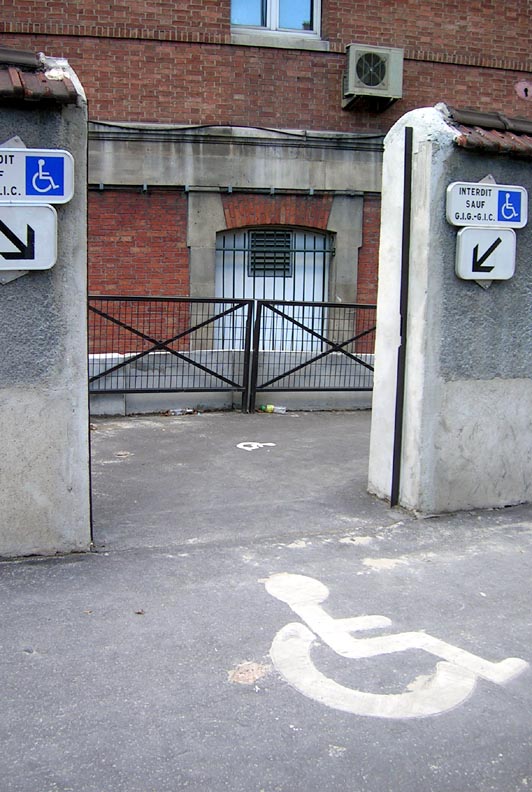 Paris Batignolles, entrée de la gare de marchandises