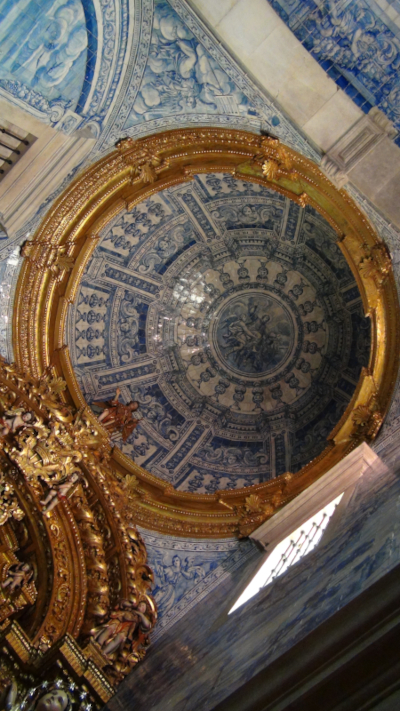 Azulejos du dôme de l'église Saint-Laurent  d'Almancil ©Yanous.com