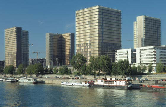 B.N.F, un bâtiment handicapant