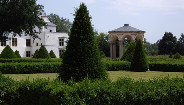 La Bâtie d'Urfé et ses jardins