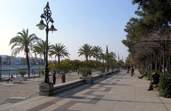 Séville, promenade en bord de Guadalquivir