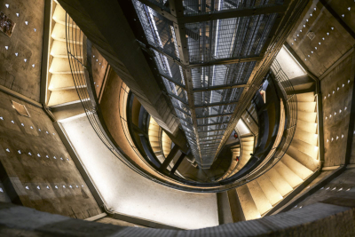 Escalier et ascenseurs de la tour Perret ©Sylvain Frappa