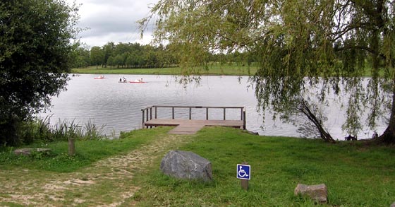 ponton de pêche adapté en Charente.
