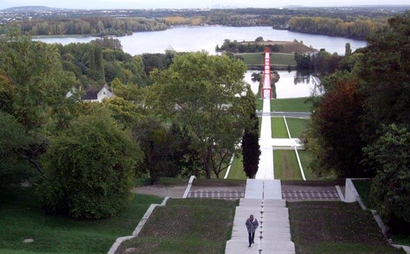 Vue sur Paris depuis l'Axe Majeur de Cergy