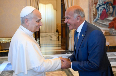 Le pape Léon XIV et le président de la Fondation Jérôme Lejeune