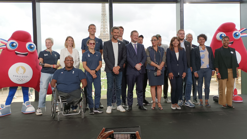 Les personnalités participants à la conférence de presse de presse 1 an avant les paralympiques