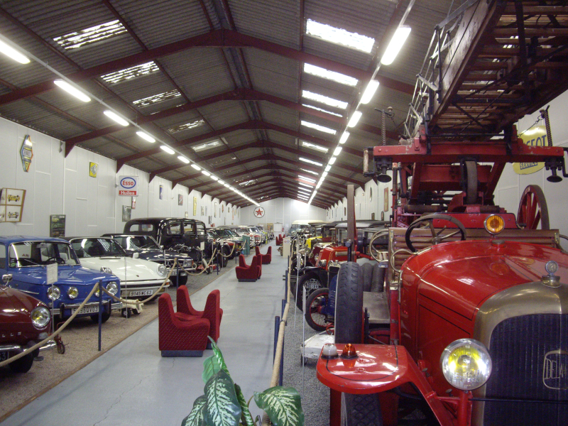 Musée de l'automobile de Bellenaves ©Yanous.com