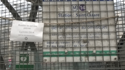 Cet ascenseur conduisant à la station Saint-Lazare du métro 14 est resté en panne plus d'un an