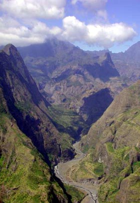 Mafate et la Rivière des Galets à la Réunion