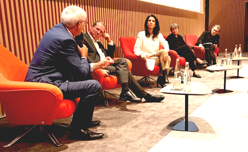 Table-ronde lors de la présentation du baromètre Qualitel, avec Antoine Desbarrières, Marie Drucker, Anne Lacton et Jean-Philippe Vassal