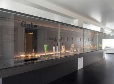 Vases Gallé au musée du verre de Meisenthal