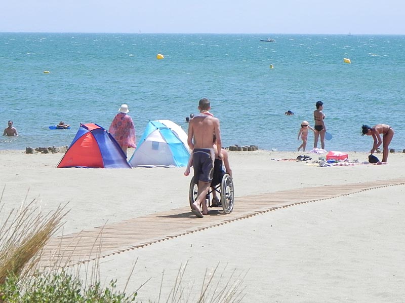 Handiplage dans l'Hérault.