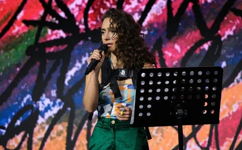 Sourdre, une poésie spectacle